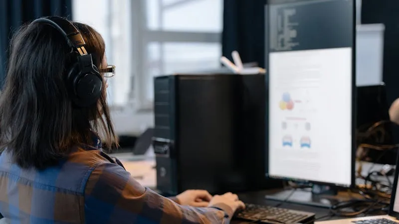 Comparatif CRM pour PME affiché sur écran